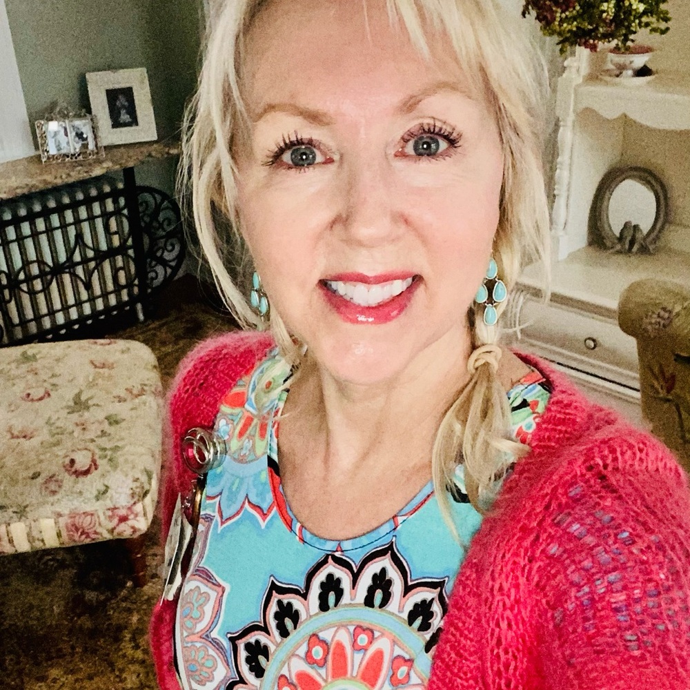 Meet your Posher, Kimberly